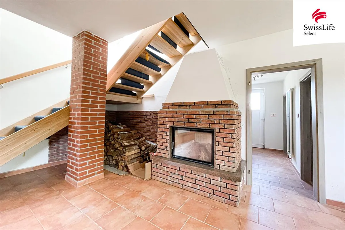 Prodej obchodního prostoru 230 m²